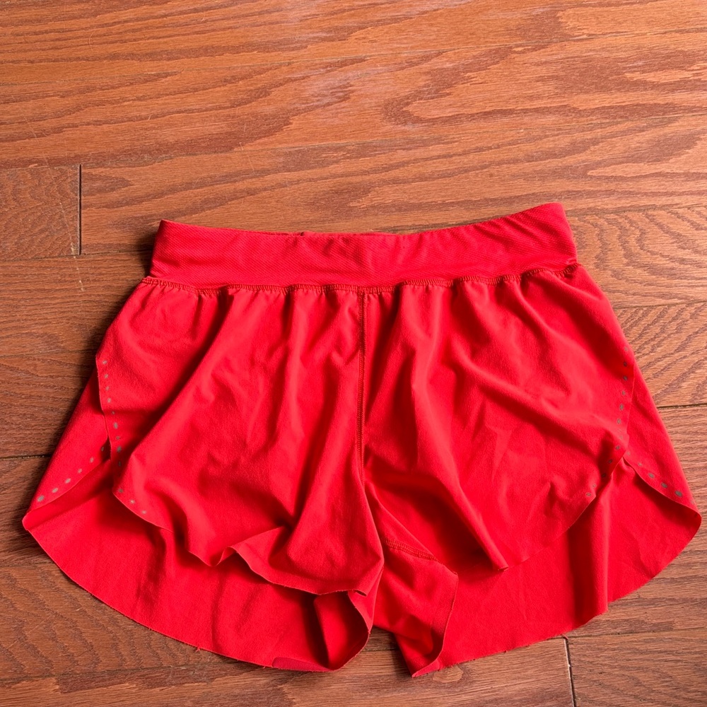 Lululemon fast and free shorts size 4